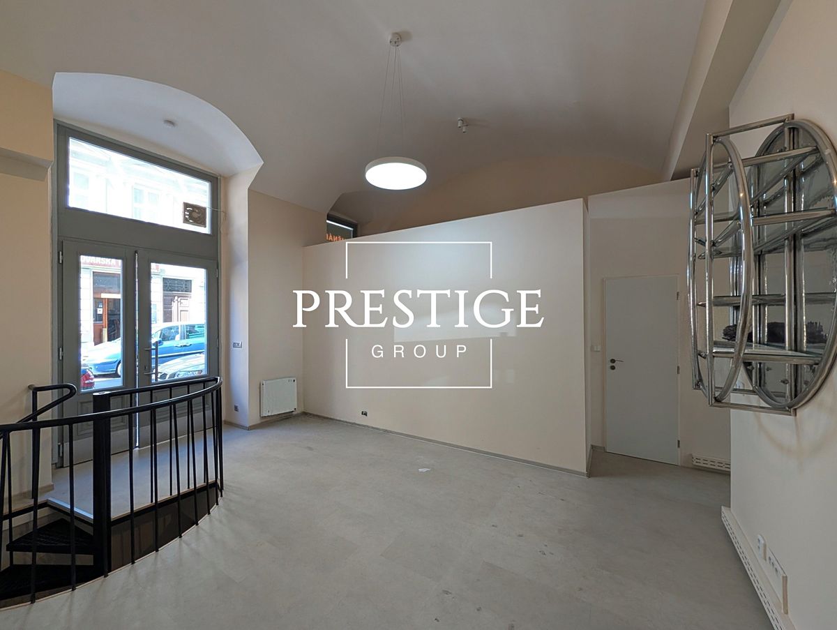 Pronájem obchodního prostoru 55 m² – fotografie 2
