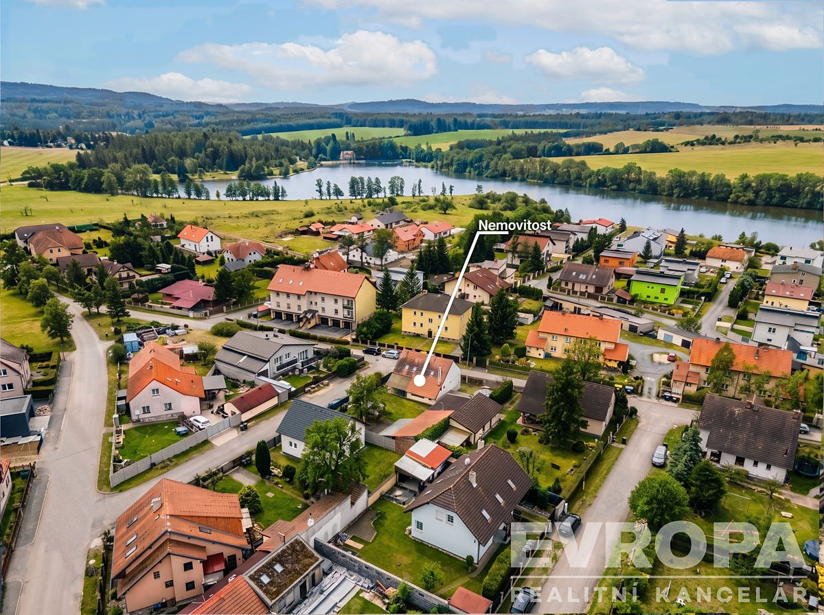 Prodej rodinného domu 142 m², pozemek 711 m²