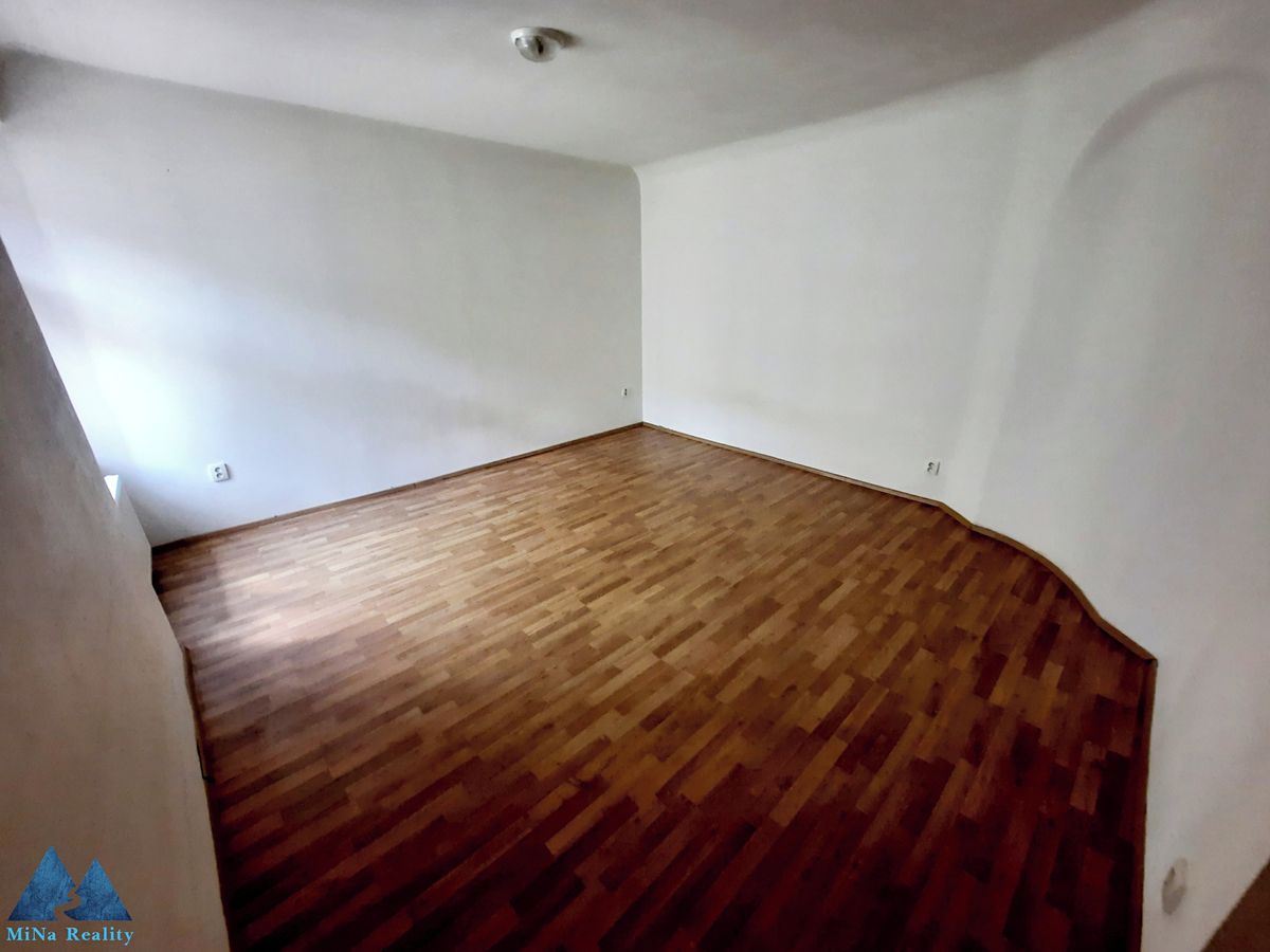 Pronájem bytu 2+1 60 m² – fotografie 5