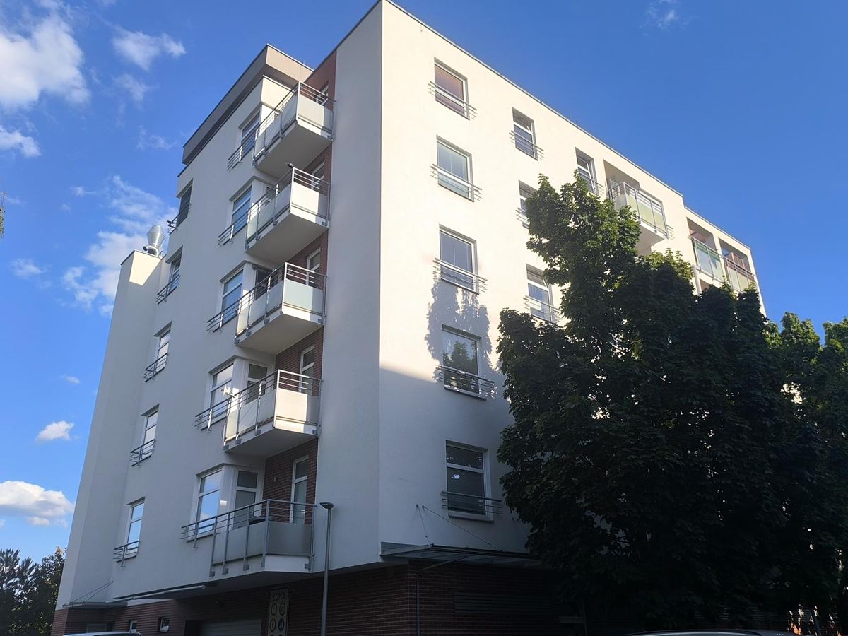 Pronájem bytu 3+kk 89 m²