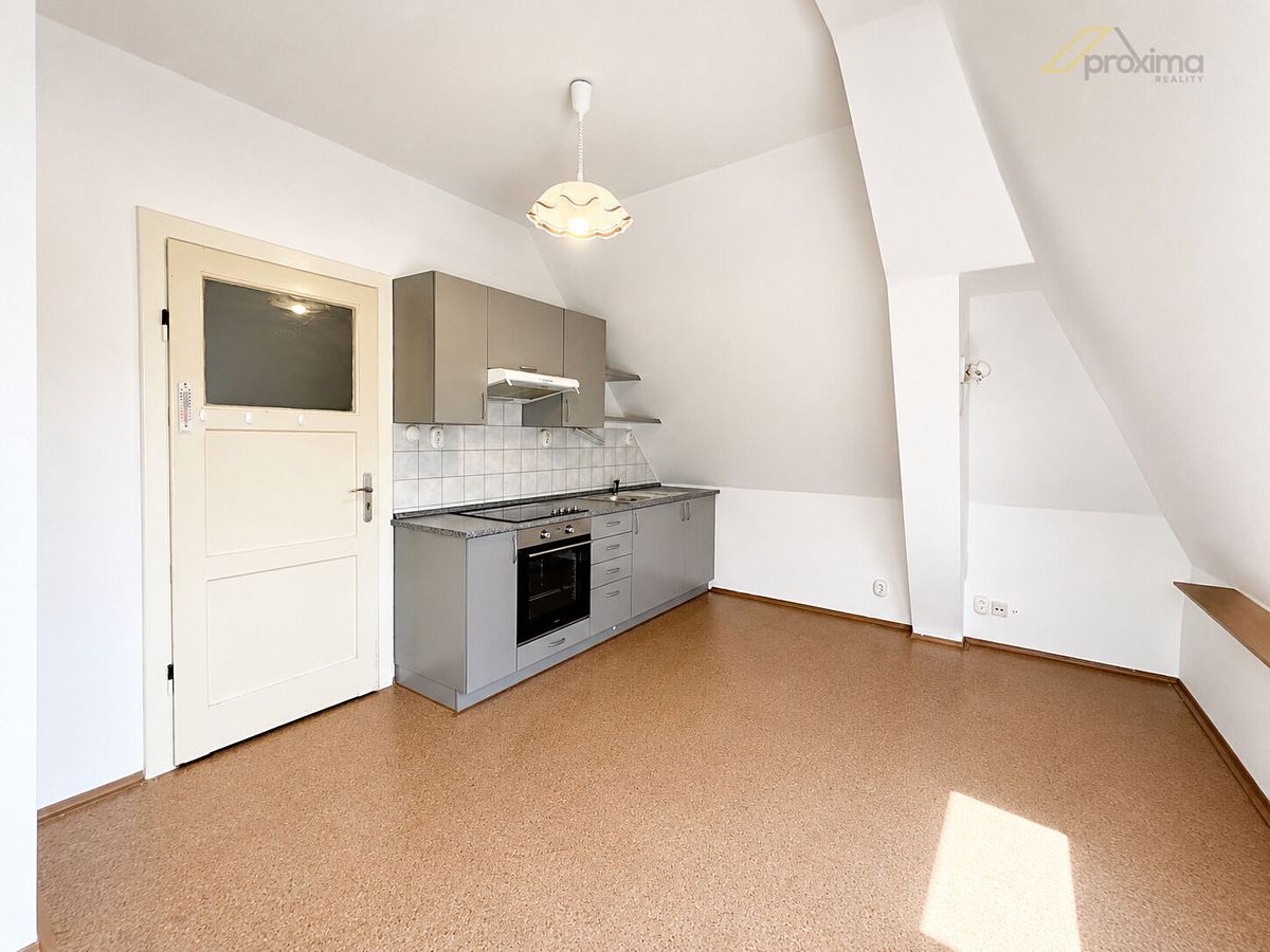 Pronájem bytu 1+kk 22 m²