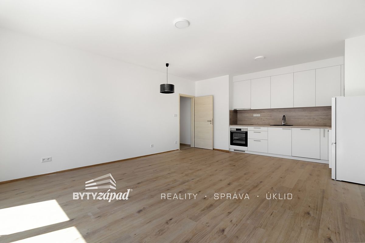 Pronájem bytu 2+kk 60 m²