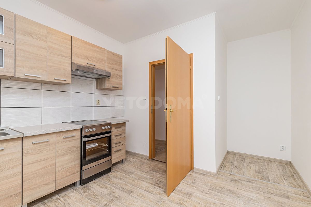Pronájem bytu 1+1 37 m² – fotografie 5