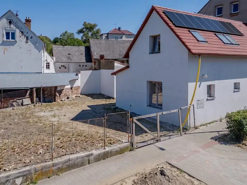 Prodej rodinného domu 125 m², pozemek 310 m², Stříbro – náhled fotky 2