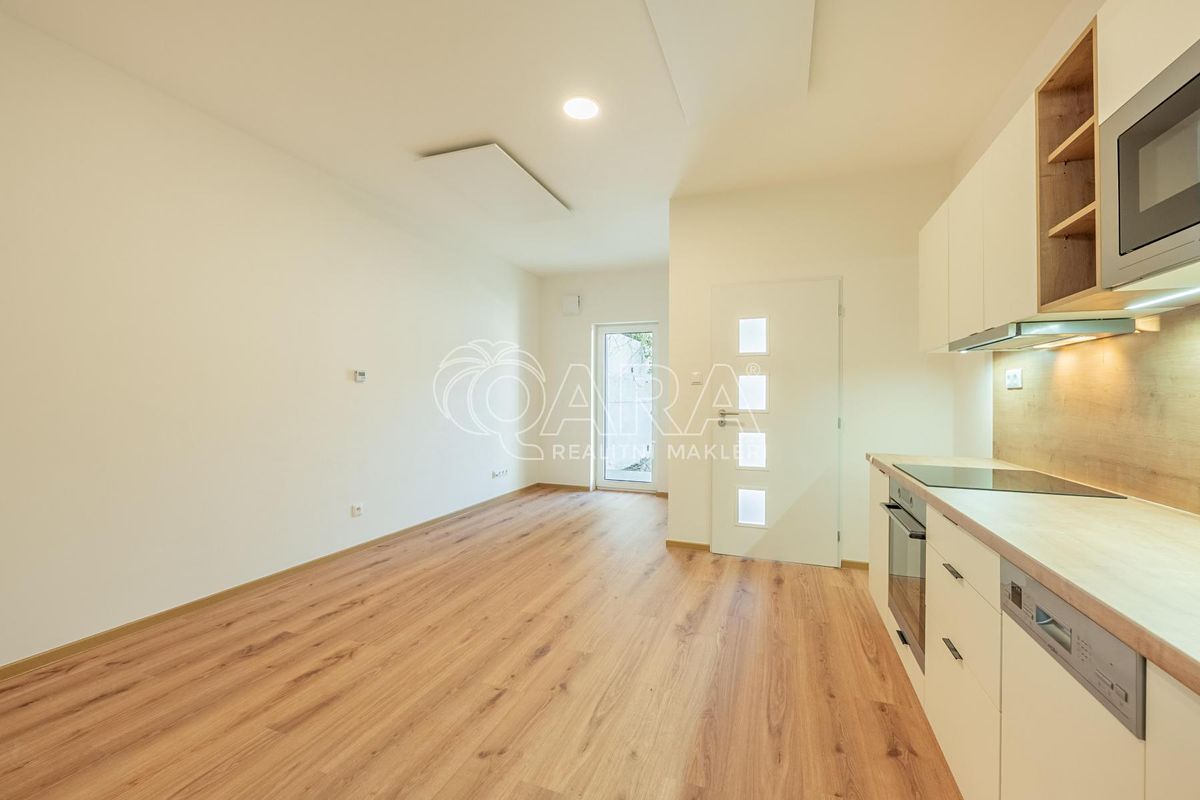 Pronájem bytu 1+kk 27 m² – fotografie 5