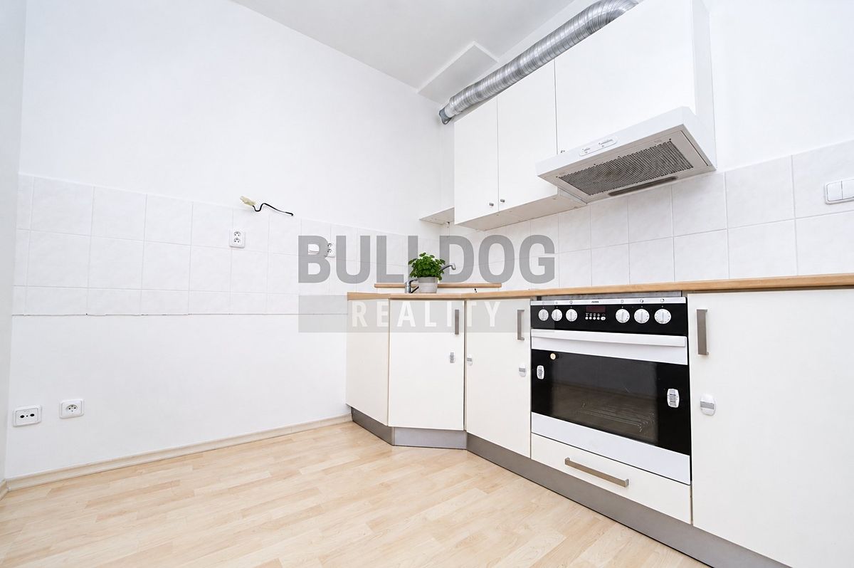 Pronájem bytu 2+1 61 m² – fotografie 5