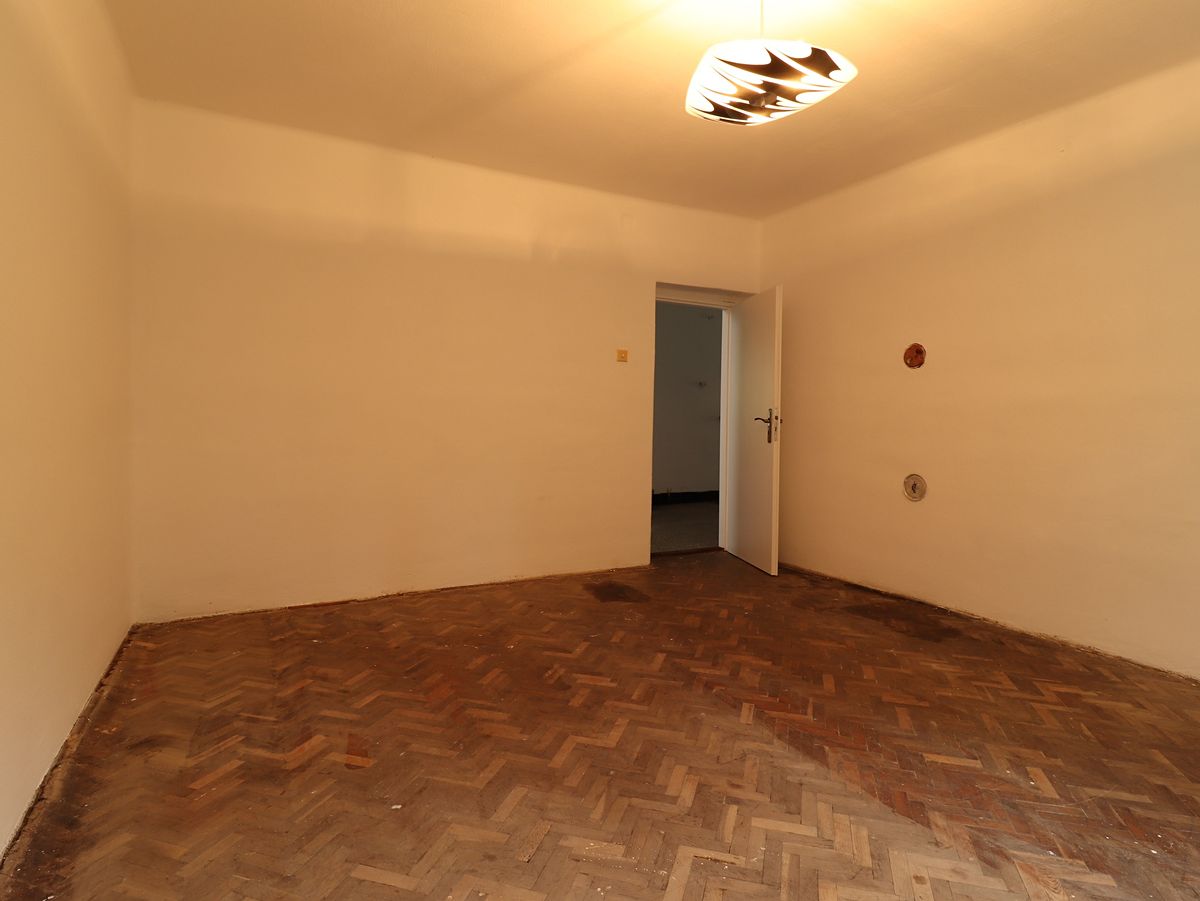 Prodej rodinného domu 150 m², pozemek 912 m² – fotografie 5