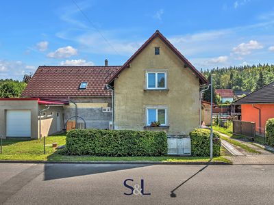 Prodej rodinného domu 115 m², pozemek 957 m²