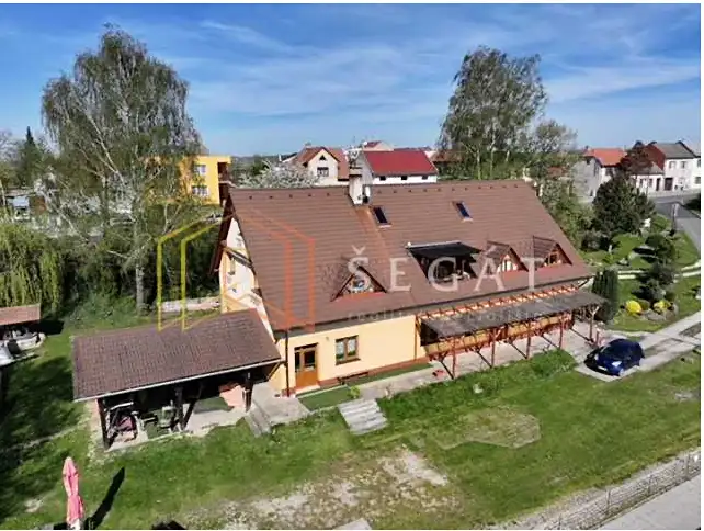 Prodej ubytovacího zařízení 387 m², Morkovice-Slížany – náhled fotky 1