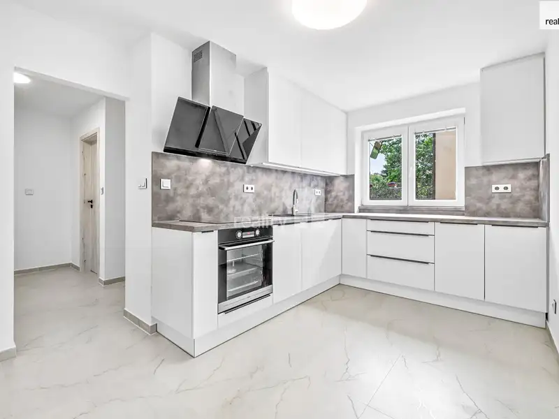 Prodej bytu 3+1 65 m², Poděbrady – náhled fotky 1