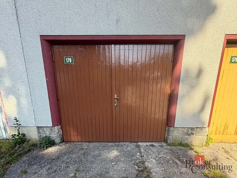 Prodej garáže 22 m², Tanvald – náhled fotky 1