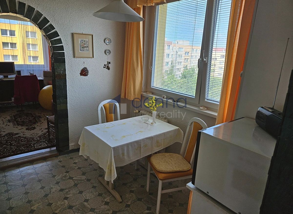 Pronájem bytu 3+1 80 m² – fotografie 3