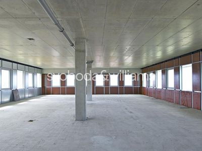 Pronájem kanceláře 501 m²