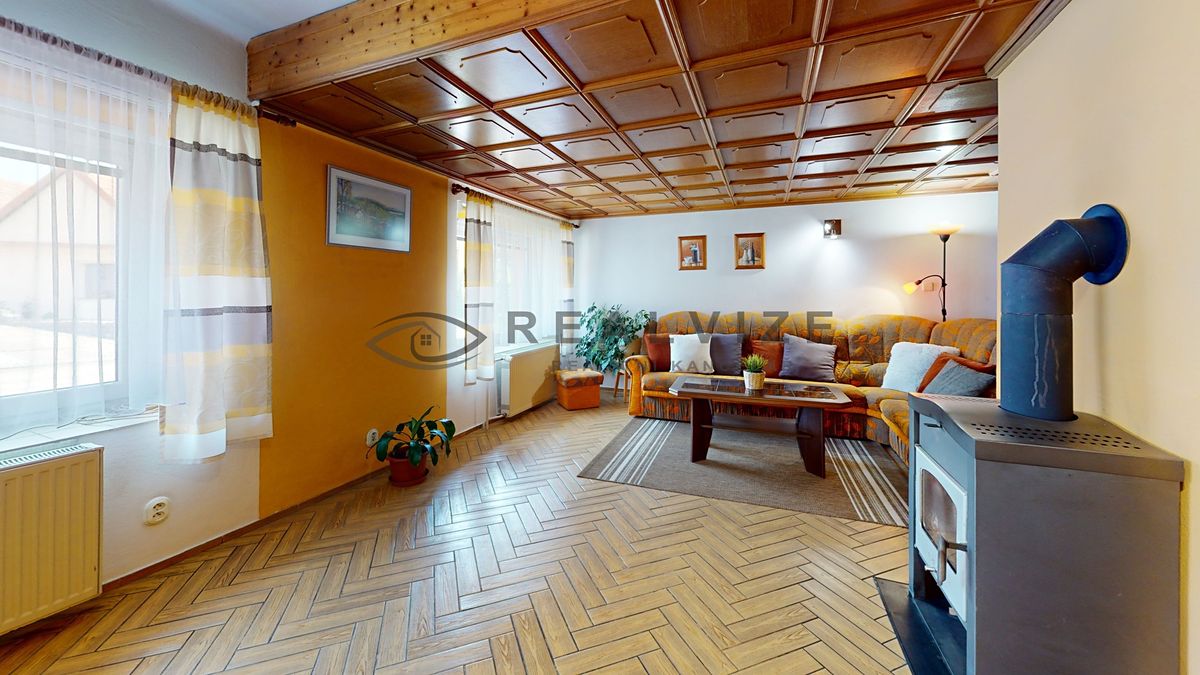 Prodej rodinného domu 121 m², pozemek 119 m² – fotografie 4