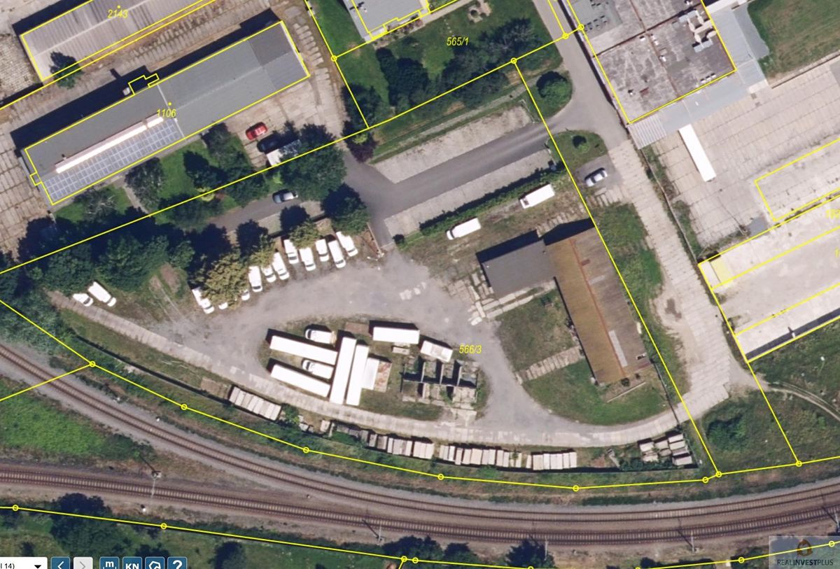 Pronájem komerčního pozemku 2300 m² – fotografie 3