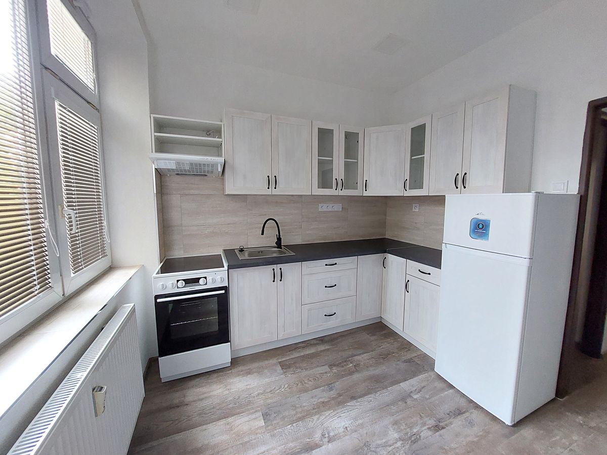 Pronájem bytu 1+1 33 m²
