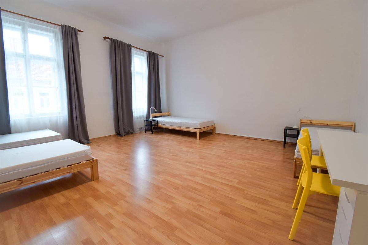 Pronájem bytu 2+1 59 m² – fotografie 4
