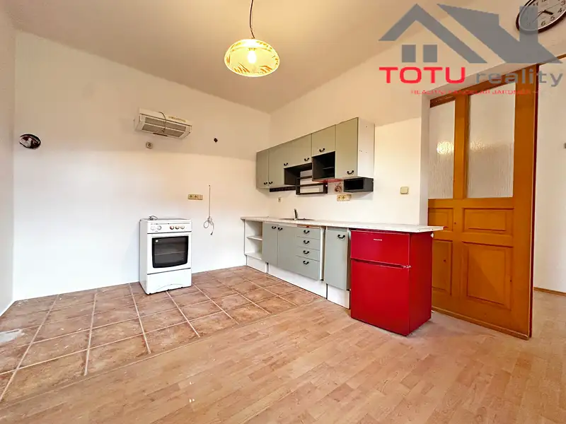 Pronájem bytu 2+1 60 m², Jaroměř – náhled fotky 2