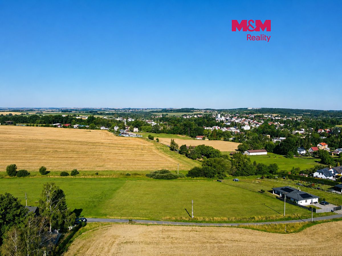 Prodej stavebního pozemku 2049 m²
