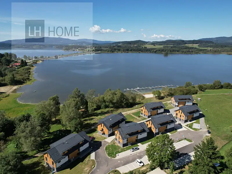 Prodej bytu 3+kk 52 m², Černá v Pošumaví – náhled fotky 1