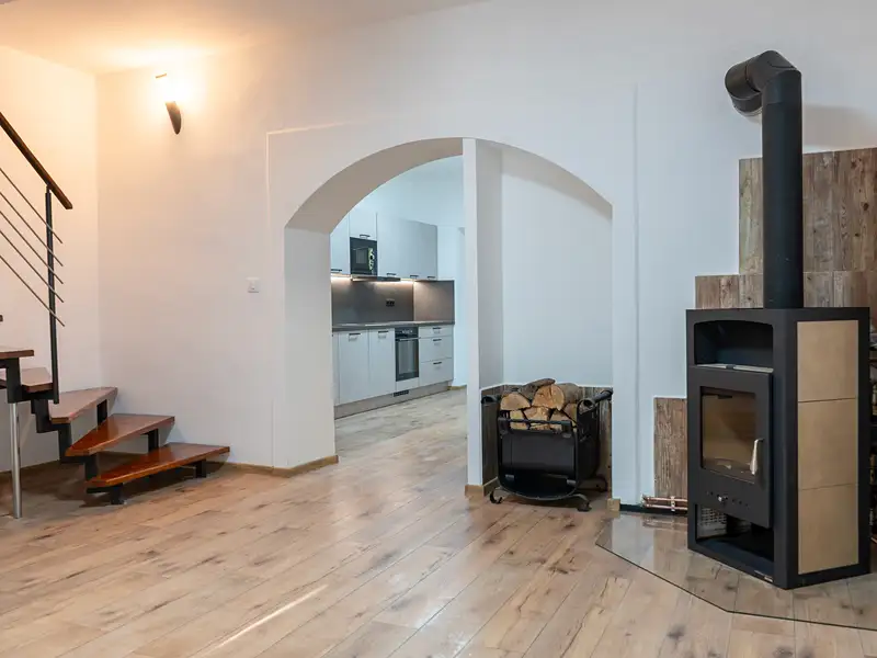 Prodej bytu 3+1 89 m², Úpice – náhled fotky 1