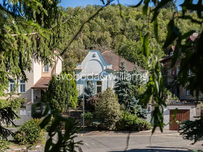 Prodej stavebního pozemku 559 m², Praha – náhled fotky 2
