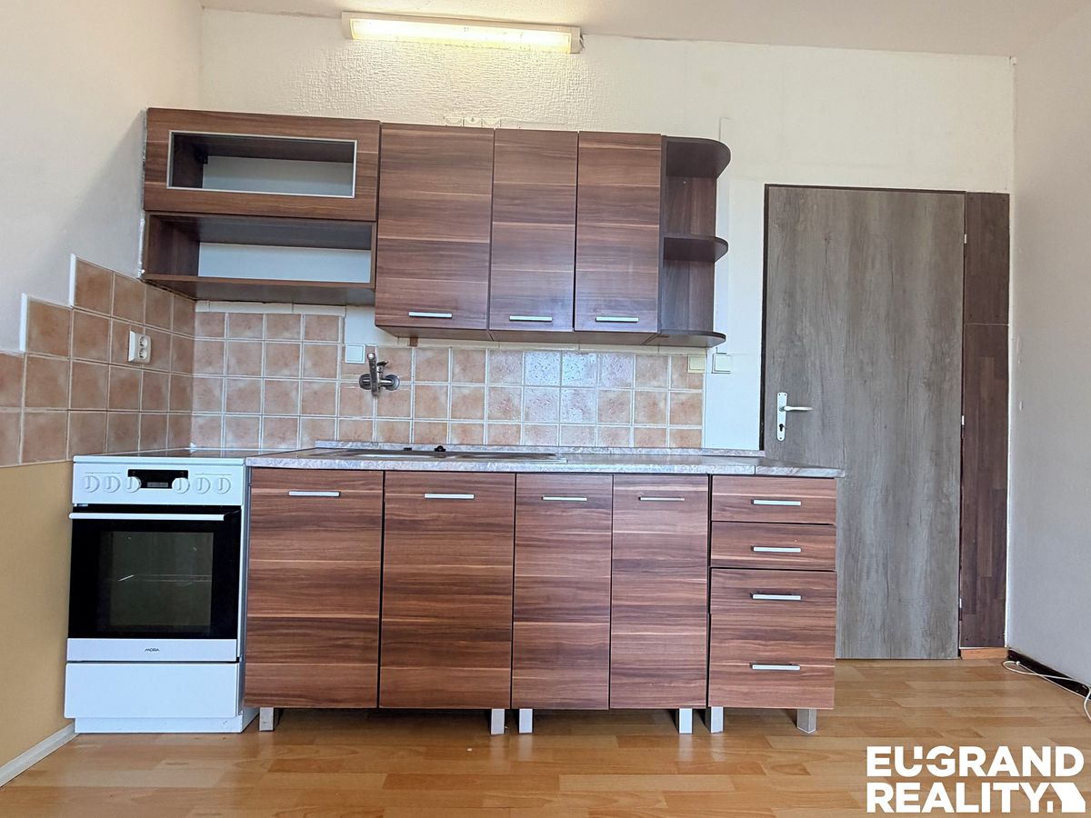Prodej bytu 1+kk 27 m² – fotografie 3