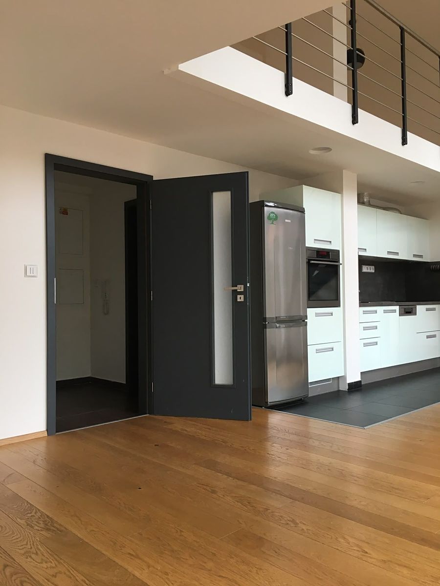 Pronájem bytu 3+kk 75 m² – fotografie 4