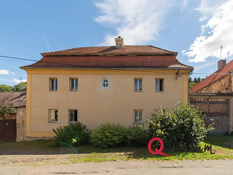 Prodej rodinného domu 180 m², pozemek 1906 m², Dolany nad Vltavou – náhled fotky 1