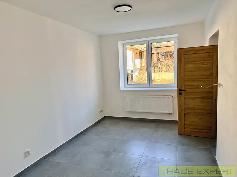 Prodej bytu 2+kk 36 m², Otmíče – náhled fotky 2