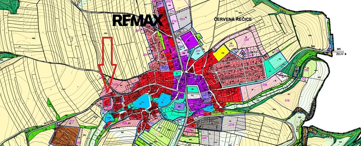 Prodej stavebního pozemku 900 m² – fotografie 3