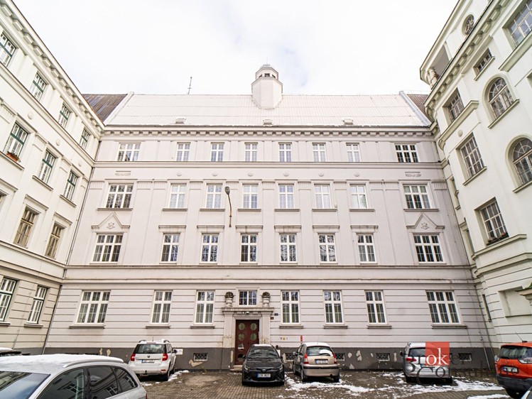 Wohnung 3+1 zur Miete, 124 m² (21 von 22)