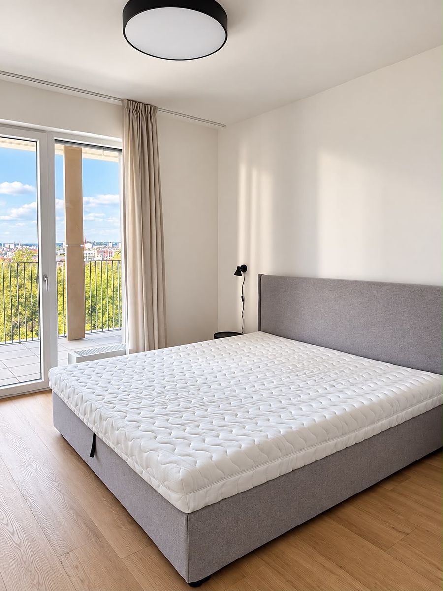 Pronájem bytu 2+kk 75 m² – fotografie 4