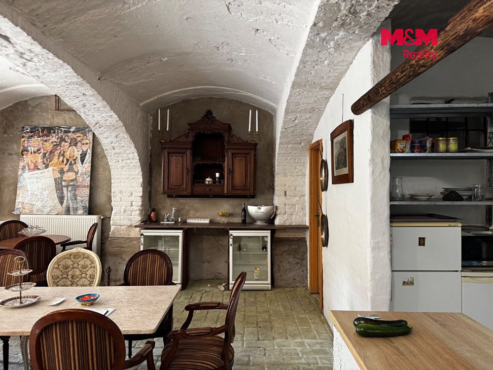 Pronájem kanceláře 70 m² – fotografie 3
