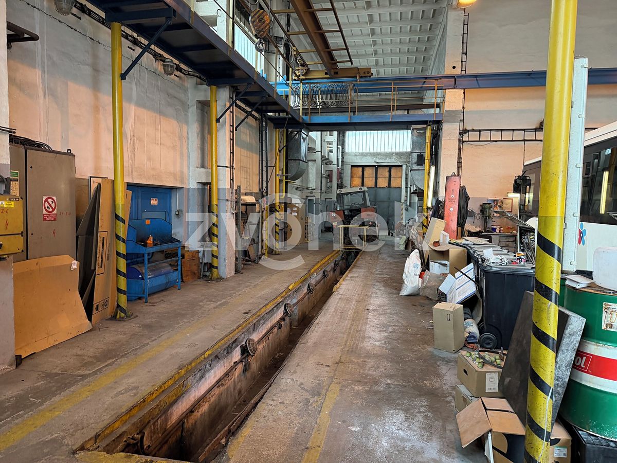 Pronájem výrobní haly, prostoru 188 m² – fotografie 2