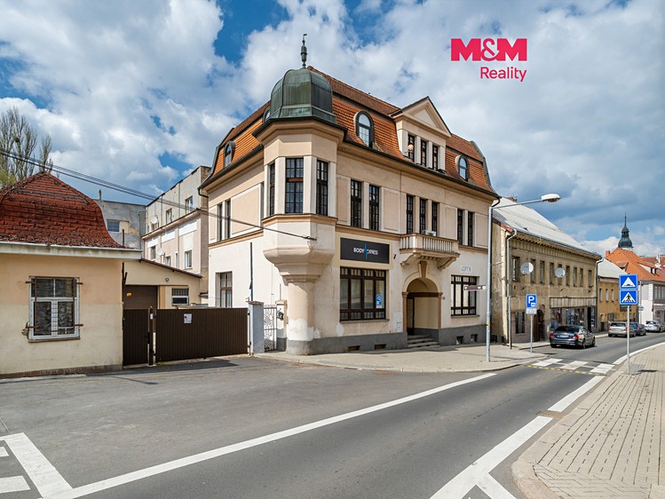 Gewerbefläche zum Kauf, 680 m² (1 von 30)