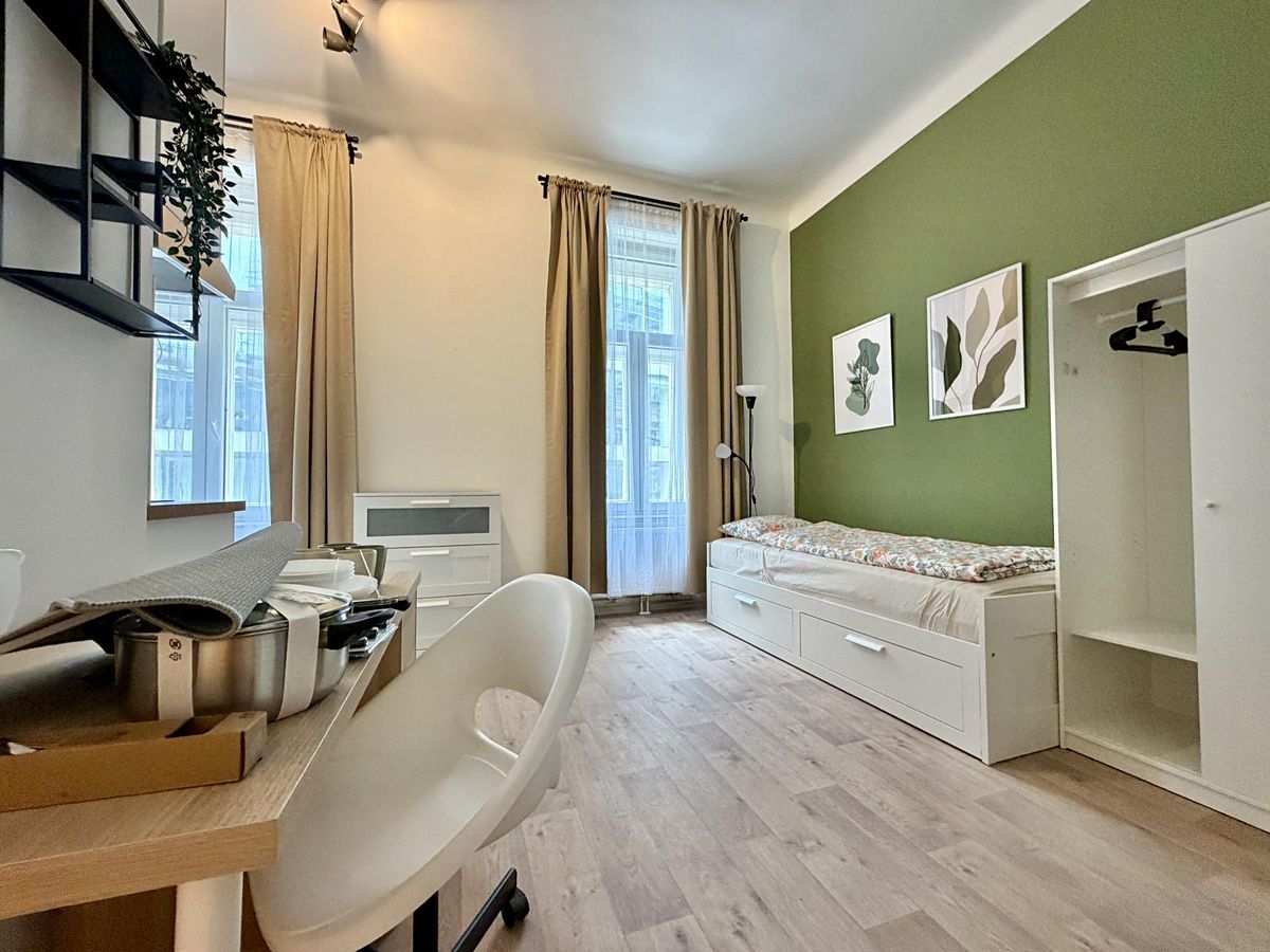 Pronájem bytu 1+kk 35 m²