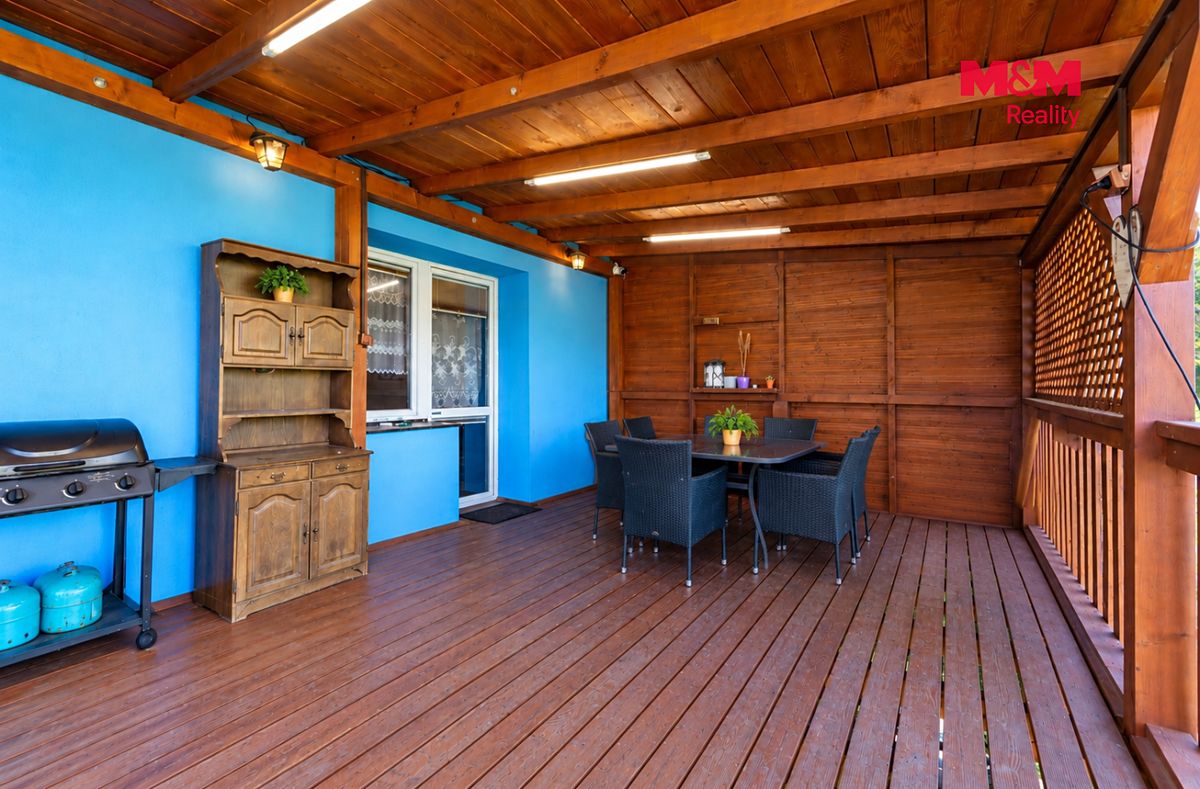 Prodej rodinného domu 150 m², pozemek 1422 m² – fotografie 5