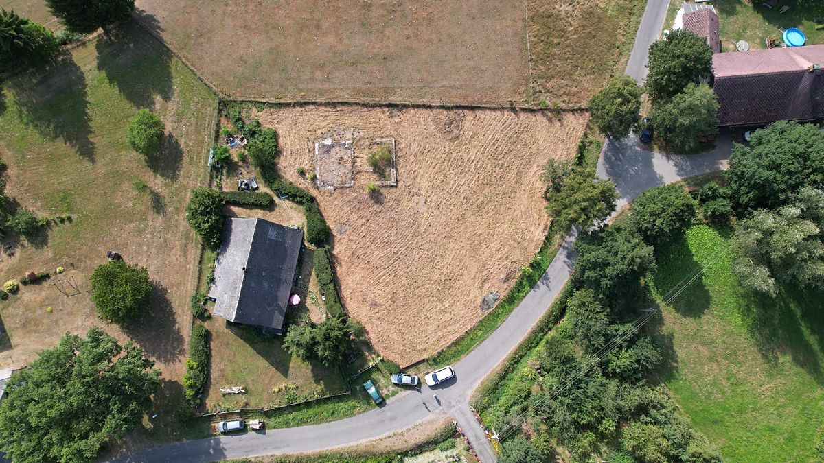 Prodej stavebního pozemku 1820 m²