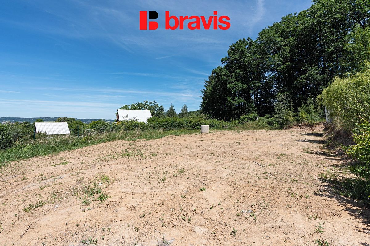 Prodej stavebního pozemku 1762 m²