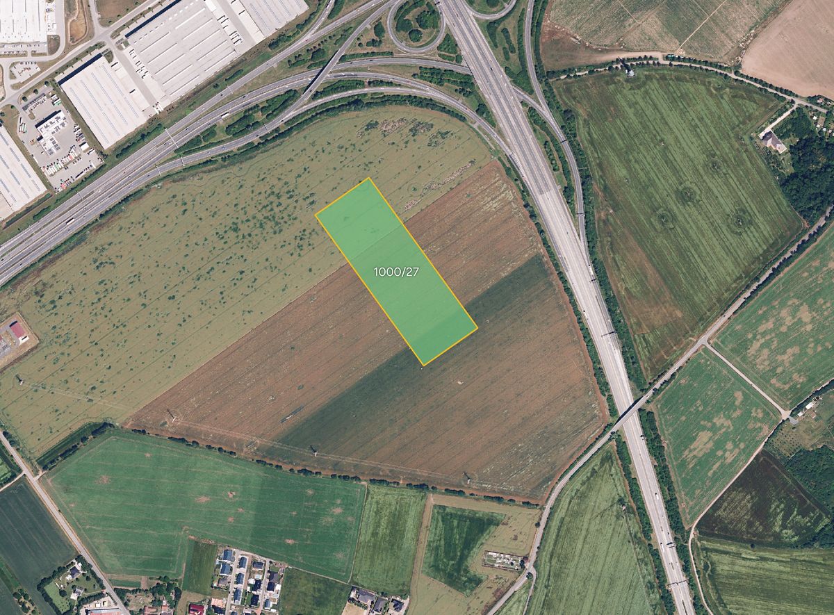 Prodej pole 10493 m²