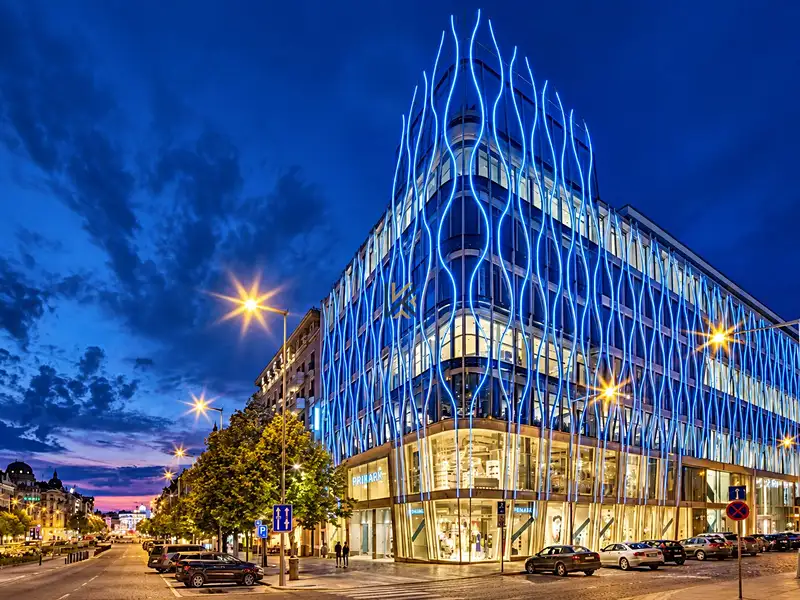 Pronájem kanceláře 481 m², Praha – náhled fotky 1