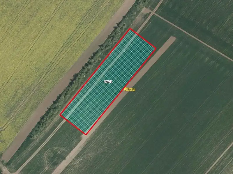 Prodej pole 3286 m², Úhřetice – náhled fotky 1