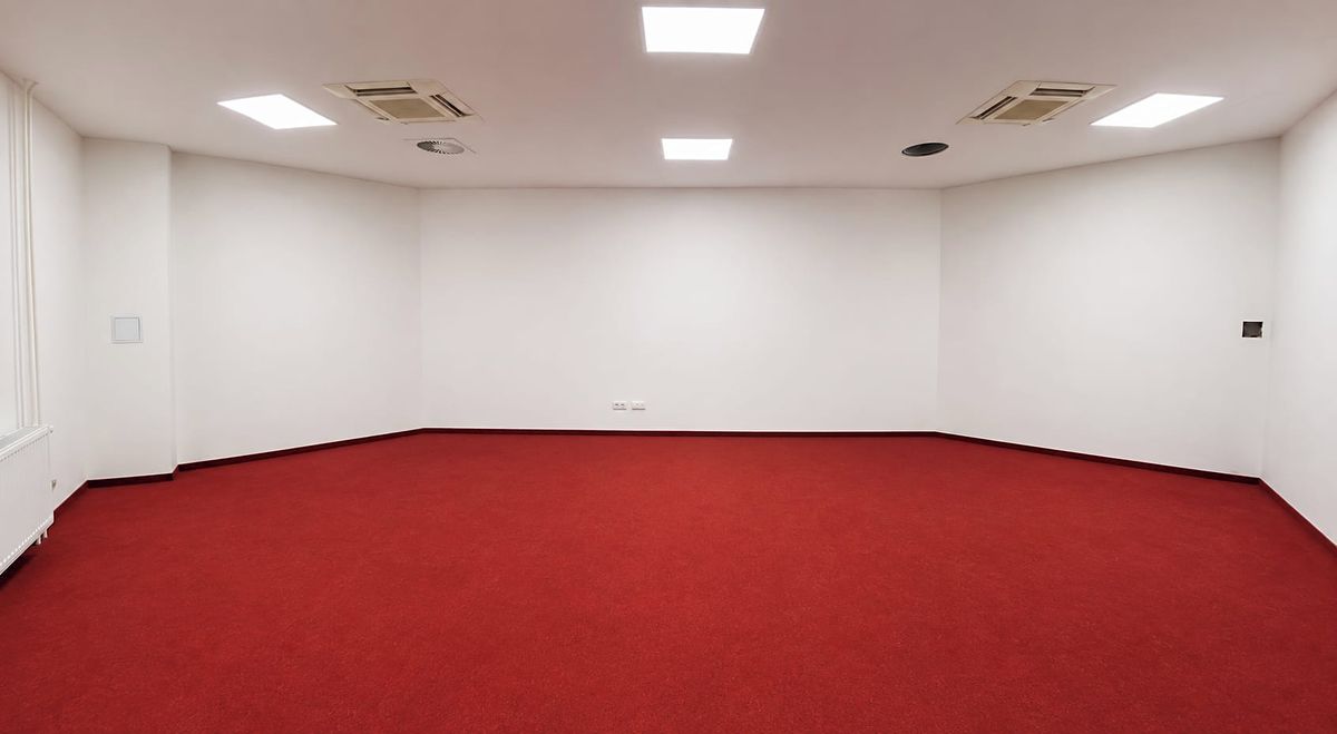 Prodej obchodního prostoru 73 m²