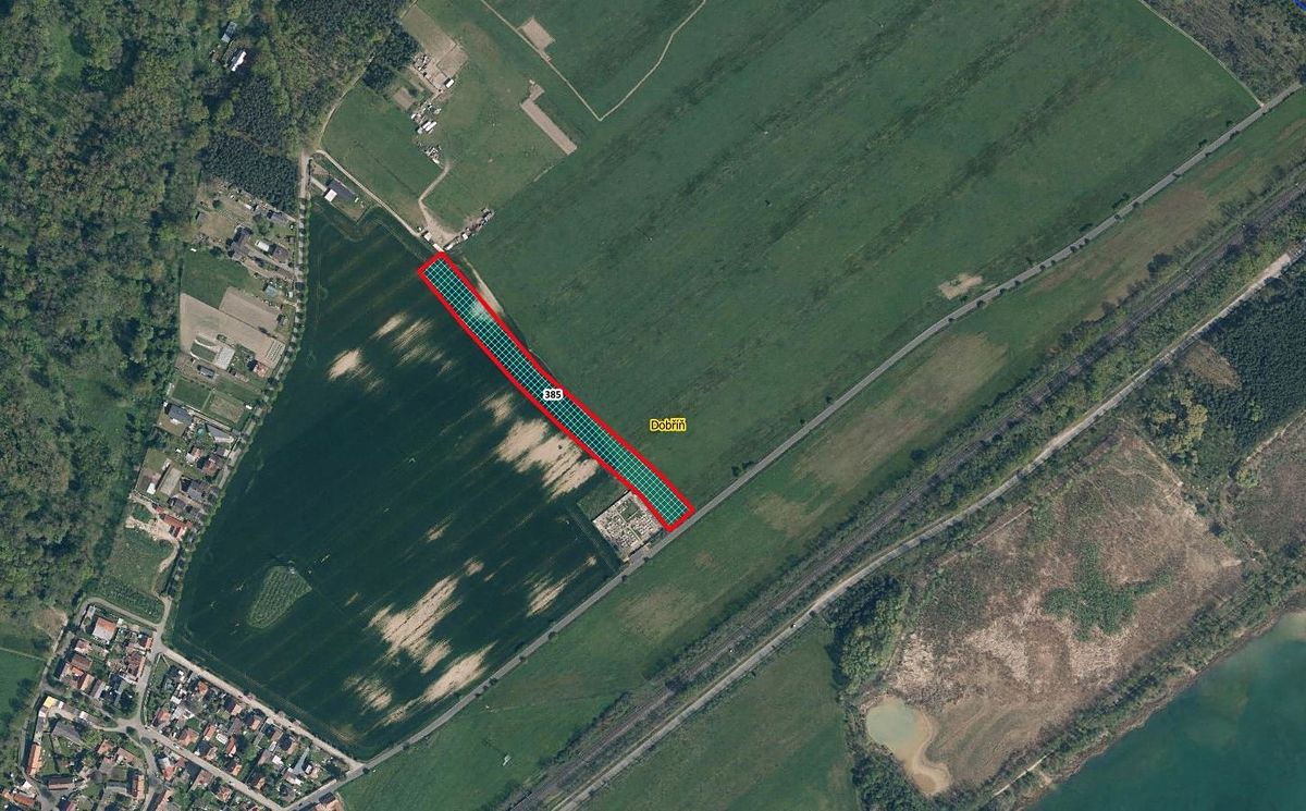 Prodej pozemku 9636 m², Dobříň – fotka 1 z 3