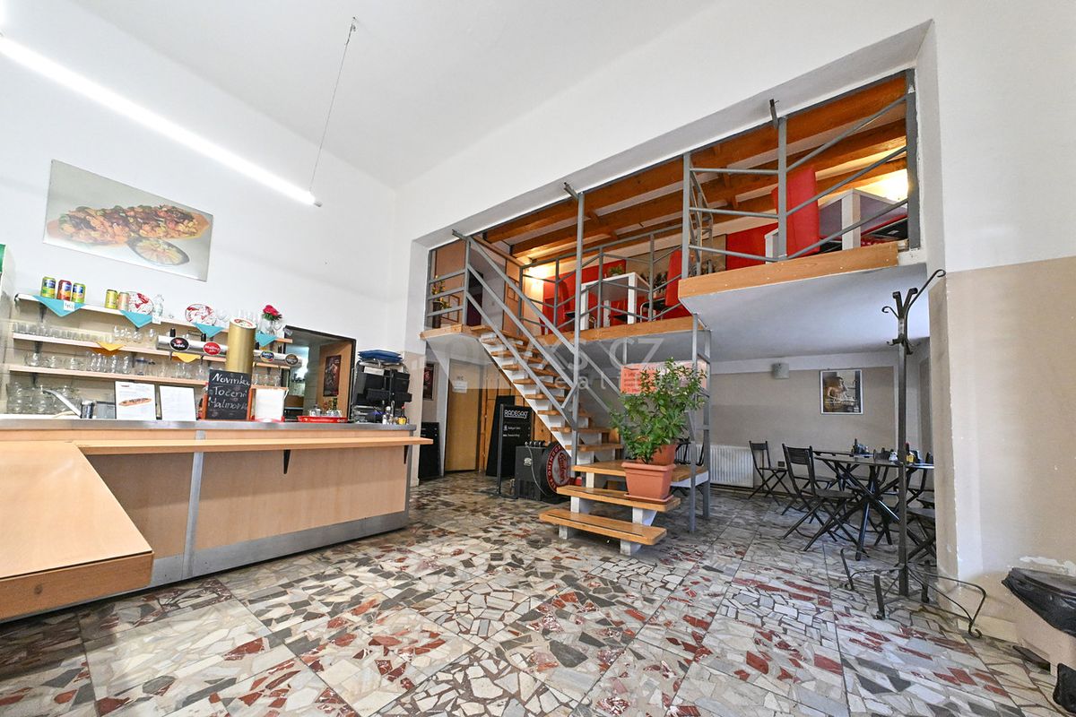 Prodej restaurace 296 m² – fotografie 2