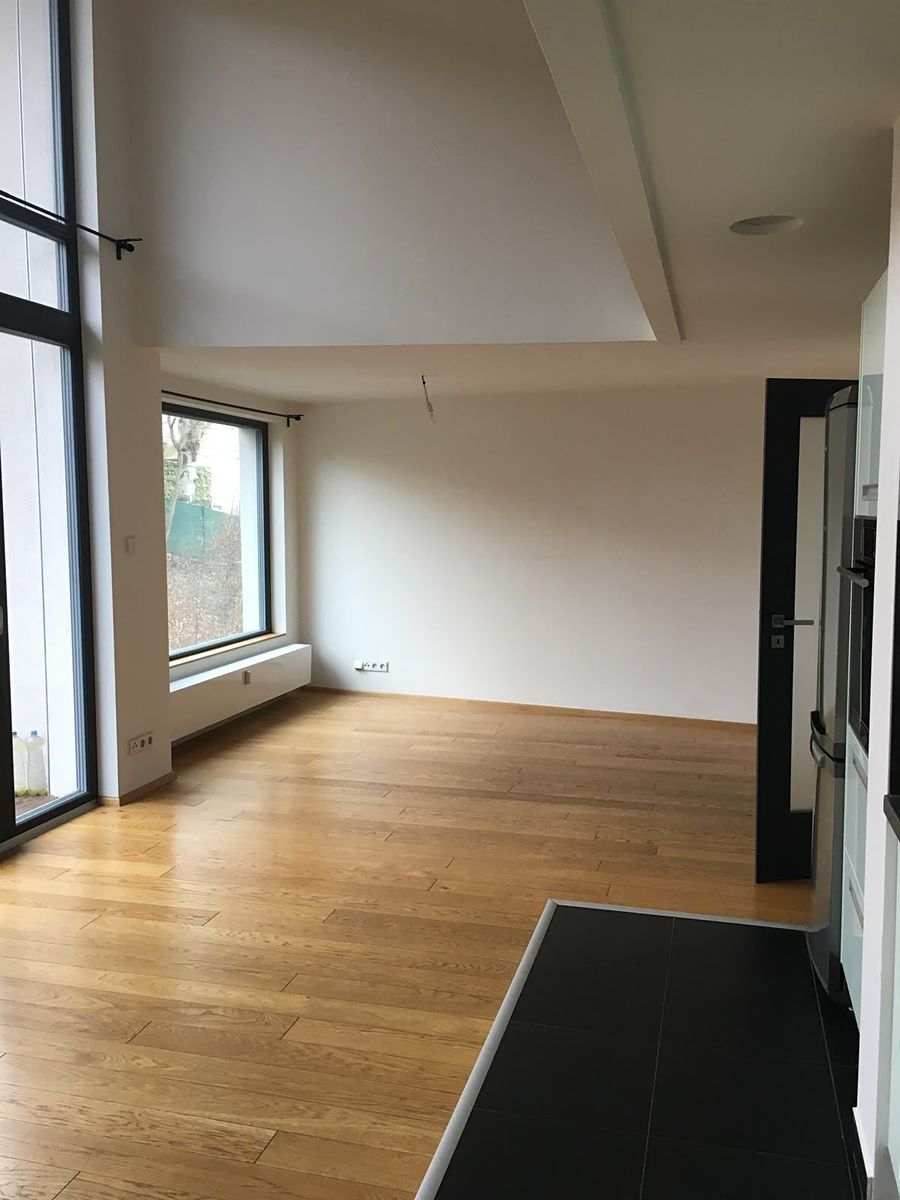 Pronájem bytu 3+kk 75 m² – fotografie 3
