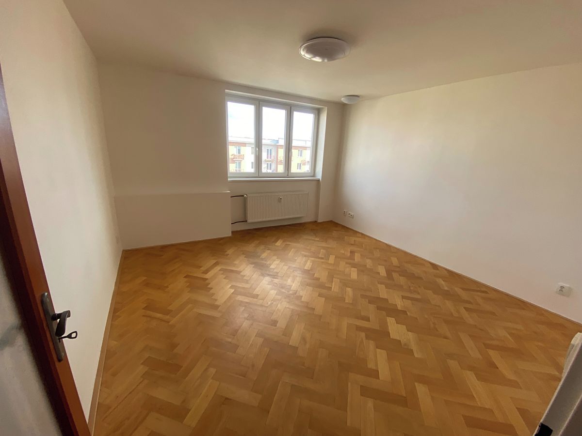 Pronájem bytu 2+1 59 m² – fotografie 5
