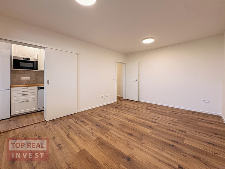 Prodej bytu 2+1, 57 m² (10 z 28)