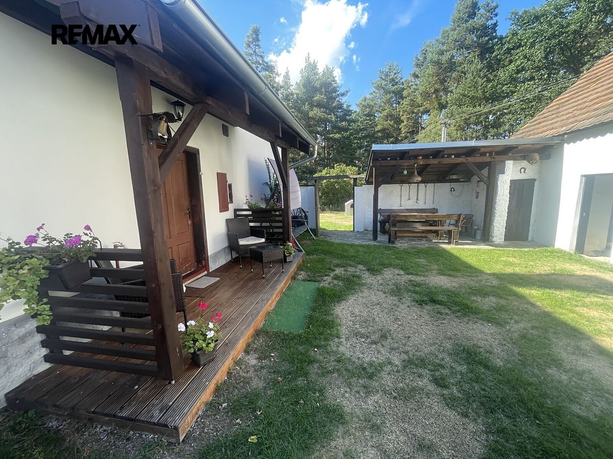 Prodej rodinného domu 133 m², pozemek 1403 m² – fotografie 2